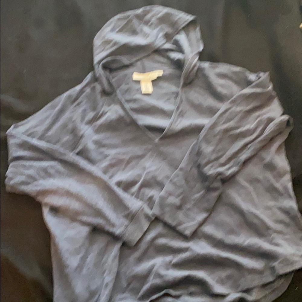 Lightweight sweatshirt